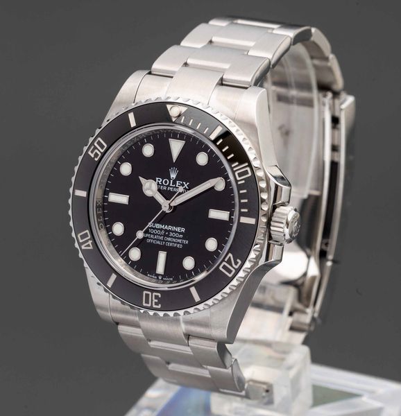 ROLEX - Submariner ref 124060 automatico con cassa in acciaio e bracciale Oyster, accompagnato da astuccio originale e garanzia  - Asta Orologi da Polso e da Tasca - Associazione Nazionale - Case d'Asta italiane