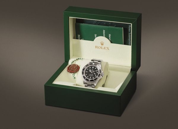 ROLEX - Submariner 16610 con cassa in acciaio, bracciale oyster chiusura fliplock accompagnato da astuccio originale  - Asta Orologi da Polso e da Tasca - Associazione Nazionale - Case d'Asta italiane