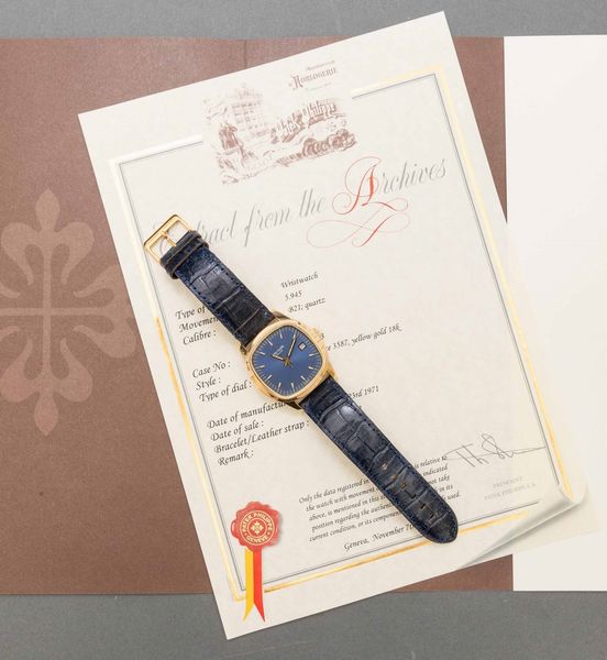 PATEK PHILIPPE - Raro orologio elettromeccanico Beta 21 ref 3587 in oro giallo 18k con anse prodotto in circa 30 esemplari.<BR>Accompagnato da Estratto d'Archivio che conferma che l'orologio  stato venduto con il cinturino in pelle.  - Asta Orologi da Polso e da Tasca - Associazione Nazionale - Case d'Asta italiane