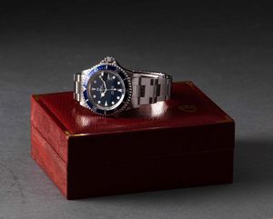 TUDOR - Submariner Oysterdate ref 76100 in acciaio, movimento automatico con datario, quadrante e ghiera girevole blu, bracciale Oyster  - Asta Orologi da Polso e da Tasca - Associazione Nazionale - Case d'Asta italiane