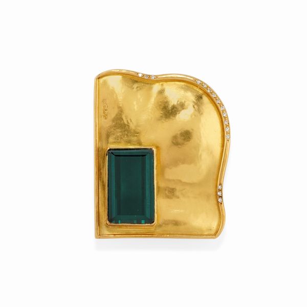 Spilla in oro giallo 18K e 22K con tormalina verde-blu e diamanti  - Asta Gioielli - Associazione Nazionale - Case d'Asta italiane