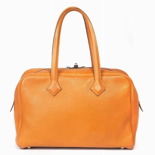 HERMES BAULETTO VICTORIA II 35  - Asta Vintage: borse e accessori di Hermes, Louis Vuitton e altre grandi maison  - Associazione Nazionale - Case d'Asta italiane