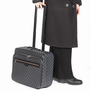 LOUIS VUITTON PILOT CASE DAMIER  - Asta Vintage: borse e accessori di Hermes, Louis Vuitton e altre grandi maison  - Associazione Nazionale - Case d'Asta italiane