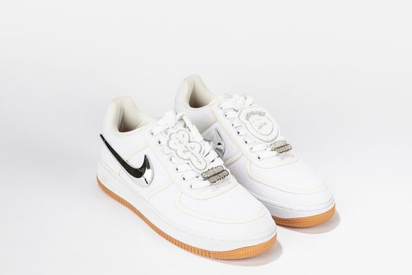 ,NIKE : Air Force 1 Low Travis Scott (AF100) - Taglia US 9 EUR 42.5  - Asta Sneakerhead: la prima asta di sneakers in Italia - Associazione Nazionale - Case d'Asta italiane