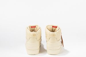 ,NIKE : Jordan 2 Retro Just Don Beach Special Box with Leather Cap and gold Wing Ping - Taglia US 12 EUR 46  - Asta Sneakerhead: la prima asta di sneakers in Italia - Associazione Nazionale - Case d'Asta italiane