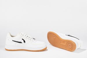 ,NIKE : Air Force 1 Low Travis Scott (AF100) - Taglia US 9 EUR 42.5  - Asta Sneakerhead: la prima asta di sneakers in Italia - Associazione Nazionale - Case d'Asta italiane