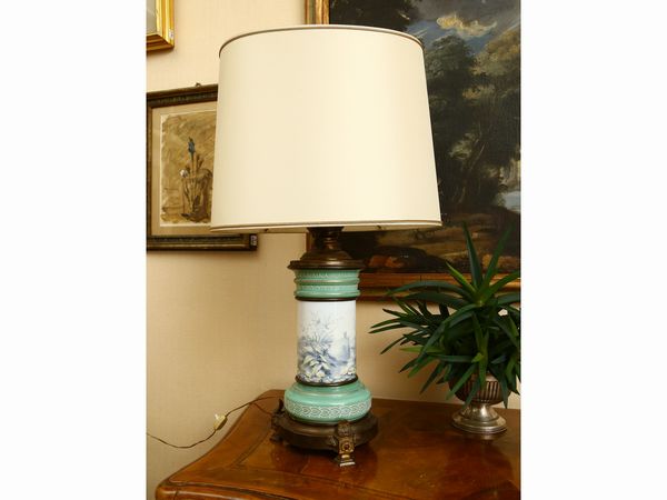 Lume ad olio in opaline  - Asta House Sale: Un'elegante casa fiorentina - Associazione Nazionale - Case d'Asta italiane