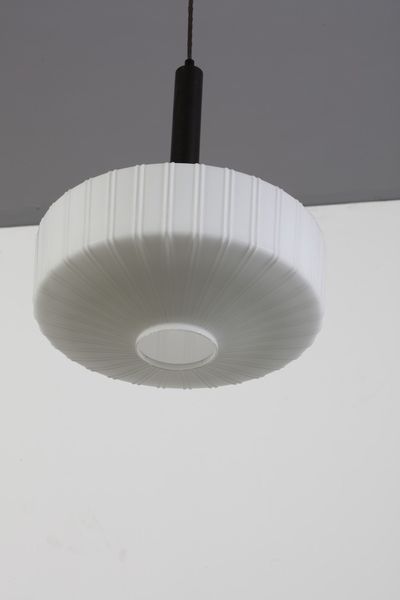 STILNOVO : Lampada a sospensione  - Asta Asta 364 | DESIGN E ARTI DECORATIVE DEL NOVECENTO - DESIGN (Online) Online - Associazione Nazionale - Case d'Asta italiane