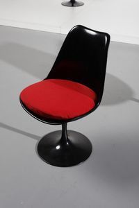 SAARINEN EERO (1910 - 1961) : Quattro sedie Tulip  - Asta Asta 364 | DESIGN E ARTI DECORATIVE DEL NOVECENTO - DESIGN (Online) Online - Associazione Nazionale - Case d'Asta italiane