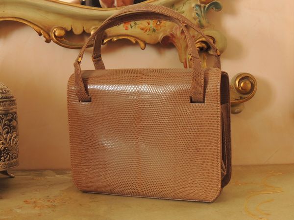 Borsa a mano in lucertola beige  - Asta House Sale: La casa fiorentina di un collezionista - Associazione Nazionale - Case d'Asta italiane