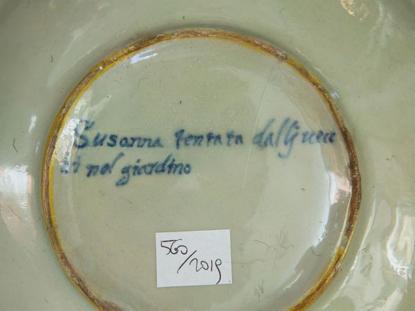 Piatto in maiolica, Urbino 1560 circa  - Asta House Sale: La casa fiorentina di un collezionista - Associazione Nazionale - Case d'Asta italiane