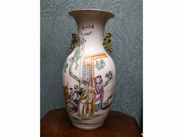 Coppia di vasi in porcellana  - Asta House Sale: La casa fiorentina di un collezionista - Associazione Nazionale - Case d'Asta italiane