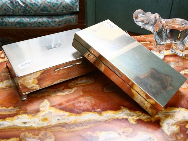 Due scatole portasigari in legno rivestito in argento  - Asta House Sale: La casa fiorentina di un collezionista - Associazione Nazionale - Case d'Asta italiane
