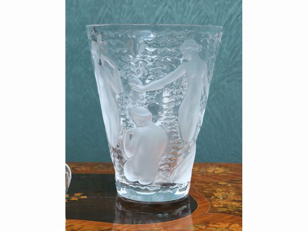 Vaso Ondine in cristallo, Lalique France  - Asta House Sale: La casa fiorentina di un collezionista - Associazione Nazionale - Case d'Asta italiane