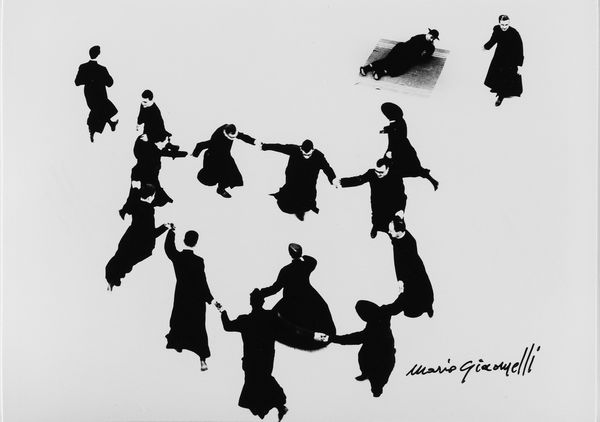 ,MARIO GIACOMELLI : Io non ho mani che mi accarezzino il volto  - Asta Fotografia: Under 1K - Associazione Nazionale - Case d'Asta italiane