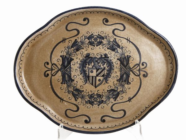 Vassoio in ceramica, Deruta  - Asta L'Arte di Arredare - Associazione Nazionale - Case d'Asta italiane