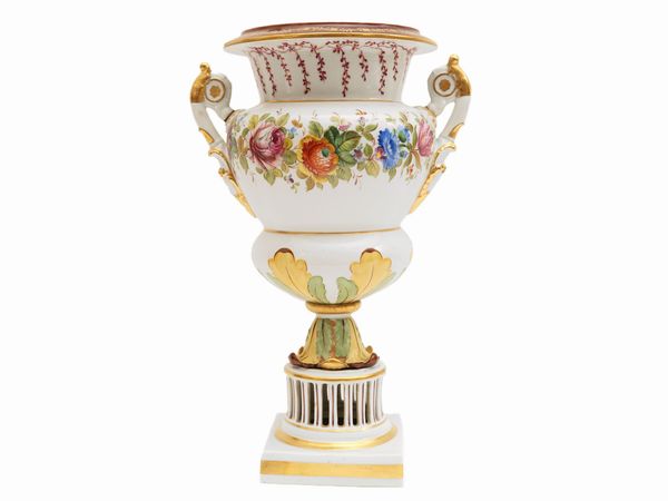 Grande vaso mediceo in porcellana policroma, Sevres  - Asta L'Arte di Arredare - Associazione Nazionale - Case d'Asta italiane