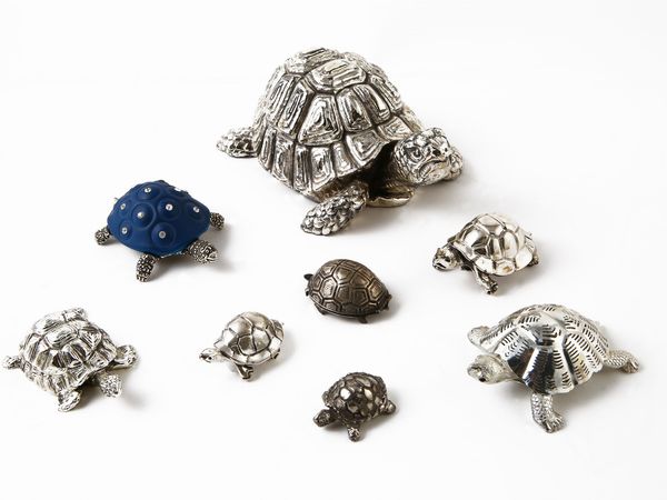 Collezione di tartarughe in argento e metallo argentato  - Asta L'Arte di Arredare - Associazione Nazionale - Case d'Asta italiane