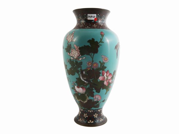 Grande vaso in metallo cloisonn  - Asta L'Arte di Arredare - Associazione Nazionale - Case d'Asta italiane