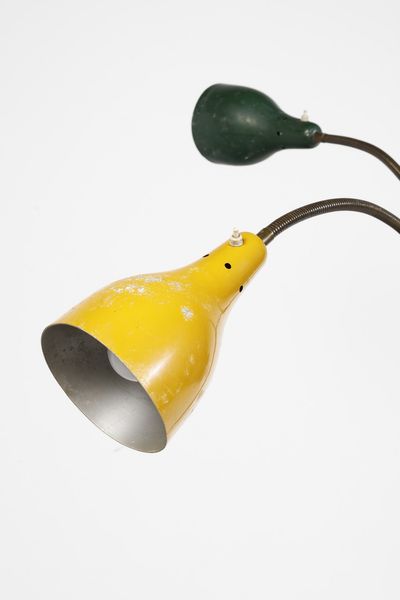 OSTUNI ANGELO : Lampada da terra per Oluce  - Asta Asta 371 | DESIGN E ARTI DECORATIVE DEL NOVECENTO Online - Associazione Nazionale - Case d'Asta italiane