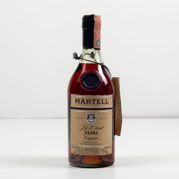 Martell, Cognac Extra Cordon Bleu  - Asta Spirito del tempo  - Associazione Nazionale - Case d'Asta italiane