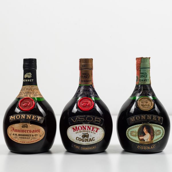 Monnet, Cognac Fine Champagne Tres Vieille<BR>Monnet, Cognac Fine Champagne Anniversaire<BR>Monnet, Cognac V.S.O.P.  - Asta Spirito del tempo  - Associazione Nazionale - Case d'Asta italiane