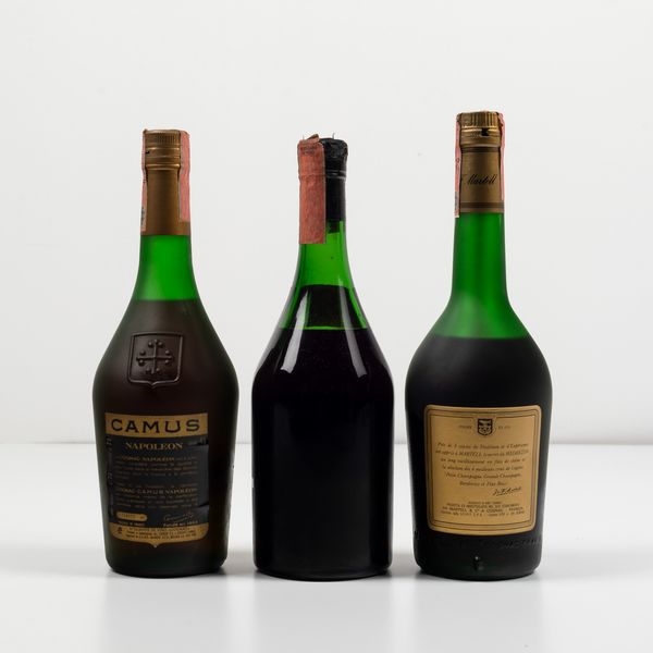 Camus, Cognac Napoleon La Grande Marque<BR>Martell, Cognac Medaillon V.S.O.P.<BR>Delamain, Cognac Selection  - Asta Spirito del tempo  - Associazione Nazionale - Case d'Asta italiane