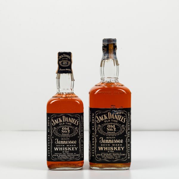 Jack Daniel's, Tennesse Whiskey Old No. 7  - Asta Spirito del tempo  - Associazione Nazionale - Case d'Asta italiane