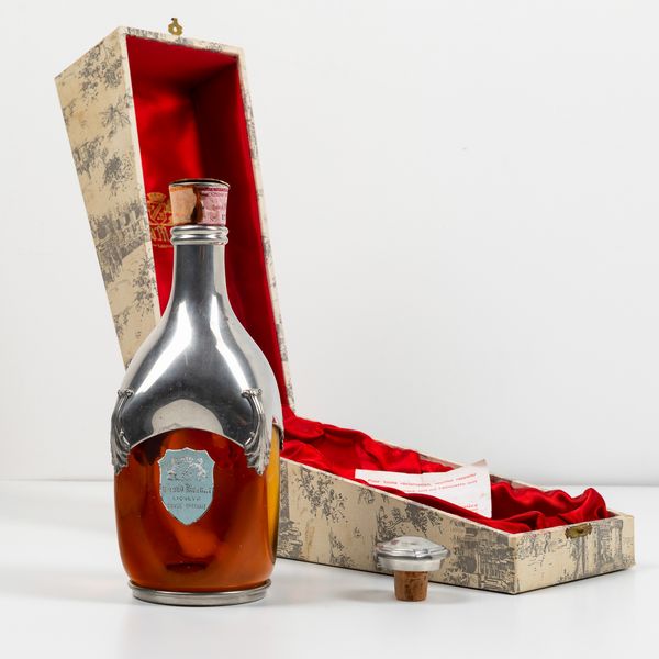 Grand Marnier, Liqueur Cuvee Speciale  - Asta Spirito del tempo  - Associazione Nazionale - Case d'Asta italiane