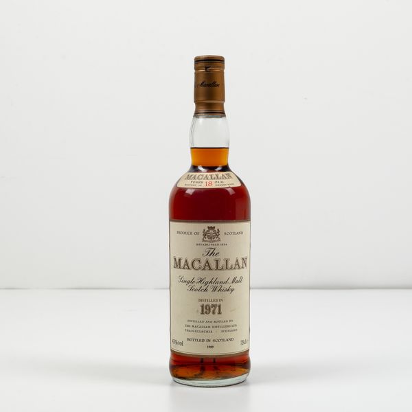 Macallan, Single Highland Malt Scotch Whisky 18 years old  - Asta Spirito del tempo  - Associazione Nazionale - Case d'Asta italiane