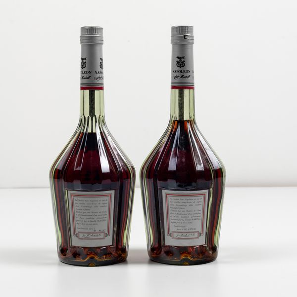 Martell, Cognac Napoleon Cordon Noir  - Asta Spirito del tempo  - Associazione Nazionale - Case d'Asta italiane