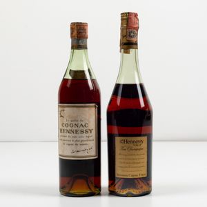 Hennessy, Cognac Tre Stelle<BR>Hennessy, Fine Champagne Cognac V.S.O.P.  - Asta Spirito del tempo  - Associazione Nazionale - Case d'Asta italiane