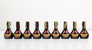 Moet et Chandon, Petit Liquorelle  - Asta Spirito del tempo  - Associazione Nazionale - Case d'Asta italiane