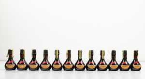 Moet et Chandon, Petit Liquorelle  - Asta Spirito del tempo  - Associazione Nazionale - Case d'Asta italiane