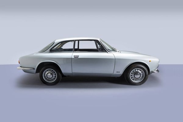 Alfa Romeo : GT Junior 1300 - 1972  - Asta Automobili - Associazione Nazionale - Case d'Asta italiane