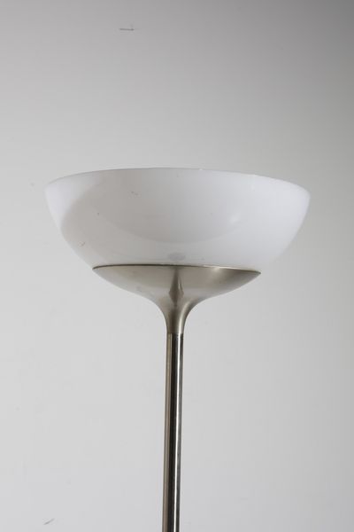 GISMONDI SCHWEINBERGER EMMA : Lampada da terra Aminta per Artemide  - Asta Asta 374 | DESIGN E ARTI DECORATIVE DEL NOVECENTO Virtuale - Associazione Nazionale - Case d'Asta italiane