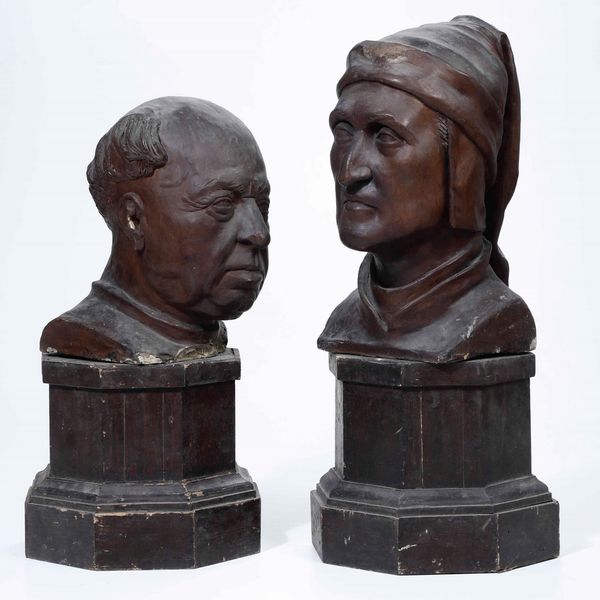 Lorenzo Ghiberti e Dante Alighieri  Terracotta patinata, basi in legno sagomato e dipinto  Arte del XIX-XX secolo  - Asta Scultura - Associazione Nazionale - Case d'Asta italiane