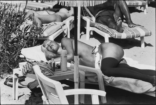 Elliott Erwitt : Saint-Tropez  - Asta Fotografia - Associazione Nazionale - Case d'Asta italiane