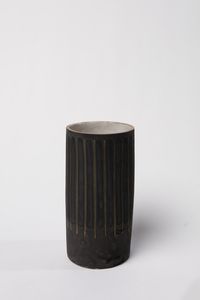 PIANEZZOLA POMPEO (1925 - 2012) : Ciotola , vaso e vasetto  - Asta Asta 376 | VETRI DI MURANO E DEL XX SECOLO E CERAMICHE - VETRI DI MURANO E FRANCESI, CERAMICHE Virtuale - Associazione Nazionale - Case d'Asta italiane