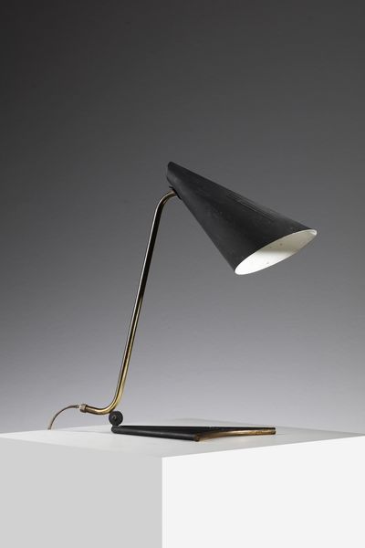 SORENSEN SVEND HAGE HOLM : Lampada da tavolo  - Asta Asta 378 | DESIGN E ARTI DECORATIVE DEL NOVECENTO - DESIGN Online - Associazione Nazionale - Case d'Asta italiane