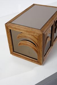 VIVAI DEL SUD : Piccola credenza  - Asta Asta 378 | DESIGN E ARTI DECORATIVE DEL NOVECENTO - DESIGN Online - Associazione Nazionale - Case d'Asta italiane