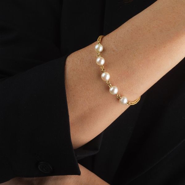 BRACCIALE CON PERLE  - Asta Gioielli  - Associazione Nazionale - Case d'Asta italiane