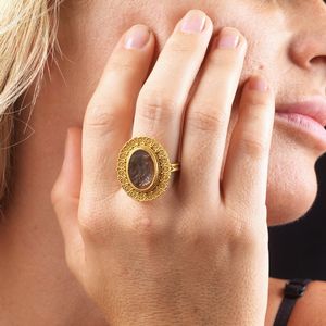 ANELLO STILE ARCHEOLOGICO  - Asta Gioielli in stile archeologico  - Associazione Nazionale - Case d'Asta italiane