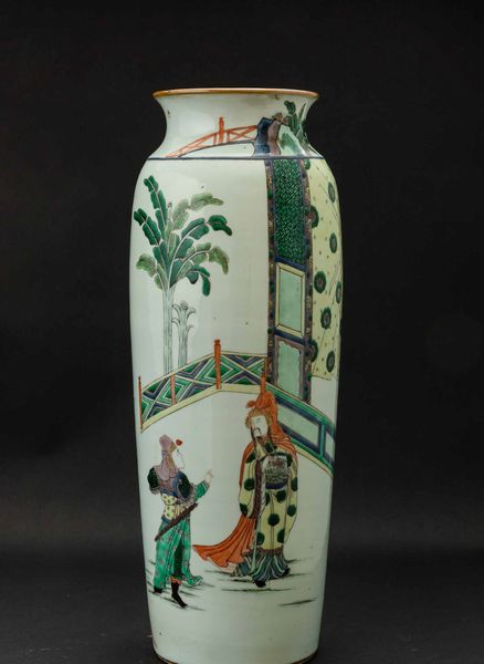 Vaso in porcellana Famiglia Verde raffigurante scena di vita comune e fanciulli, Cina, Dinastia Qing, XIX secolo  - Asta Fine chinese works of art - Associazione Nazionale - Case d'Asta italiane