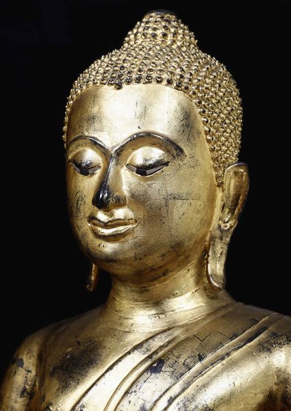 Grande figura di Buddha Sakyamuni in bronzo dorato, Thailandia, inizi XIX secolo  - Asta Fine chinese works of art - Associazione Nazionale - Case d'Asta italiane