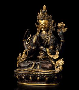 Figura di Buddha seduto su fiore di loto in bronzo con tracce di doratura, Tibet, XIX secolo  - Asta Fine chinese works of art - Associazione Nazionale - Case d'Asta italiane