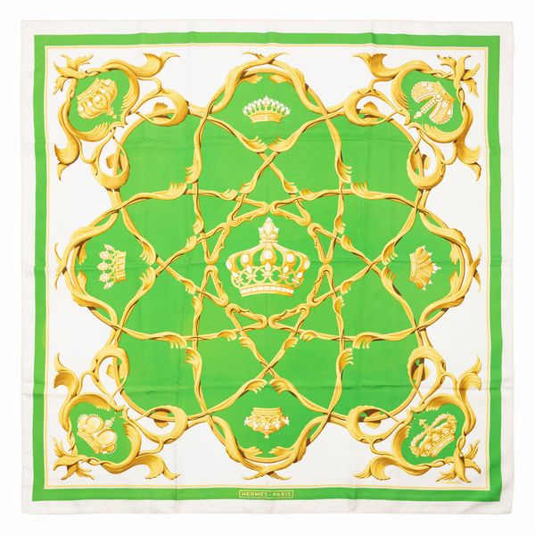 Hermès : Foulard Crown  - Asta Luxury Fashion - Associazione Nazionale - Case d'Asta italiane