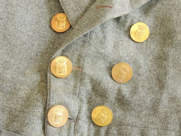 Lotto d'abbigliamento d'epoca da uomo  - Asta Abiti e accessori vintage  - Associazione Nazionale - Case d'Asta italiane