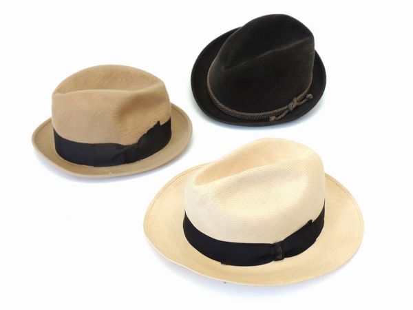 Tre cappelli da uomo, Borsalino  - Asta Abiti e accessori vintage  - Associazione Nazionale - Case d'Asta italiane