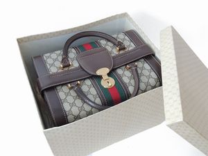 Beautycase, Gucci  - Asta Abiti e accessori vintage  - Associazione Nazionale - Case d'Asta italiane